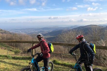 Randonnée à trottinette électrique tout-terrain